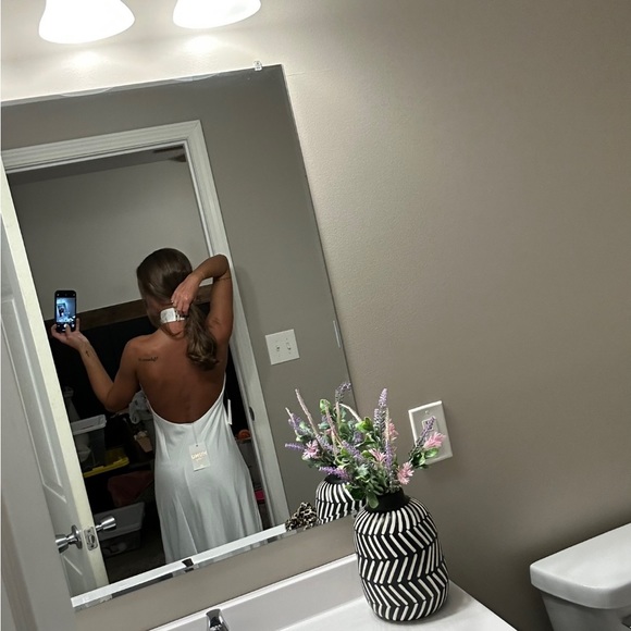 Show Me Your Mumu Jasmine Halter Midi Dress - Picture 3 of 12